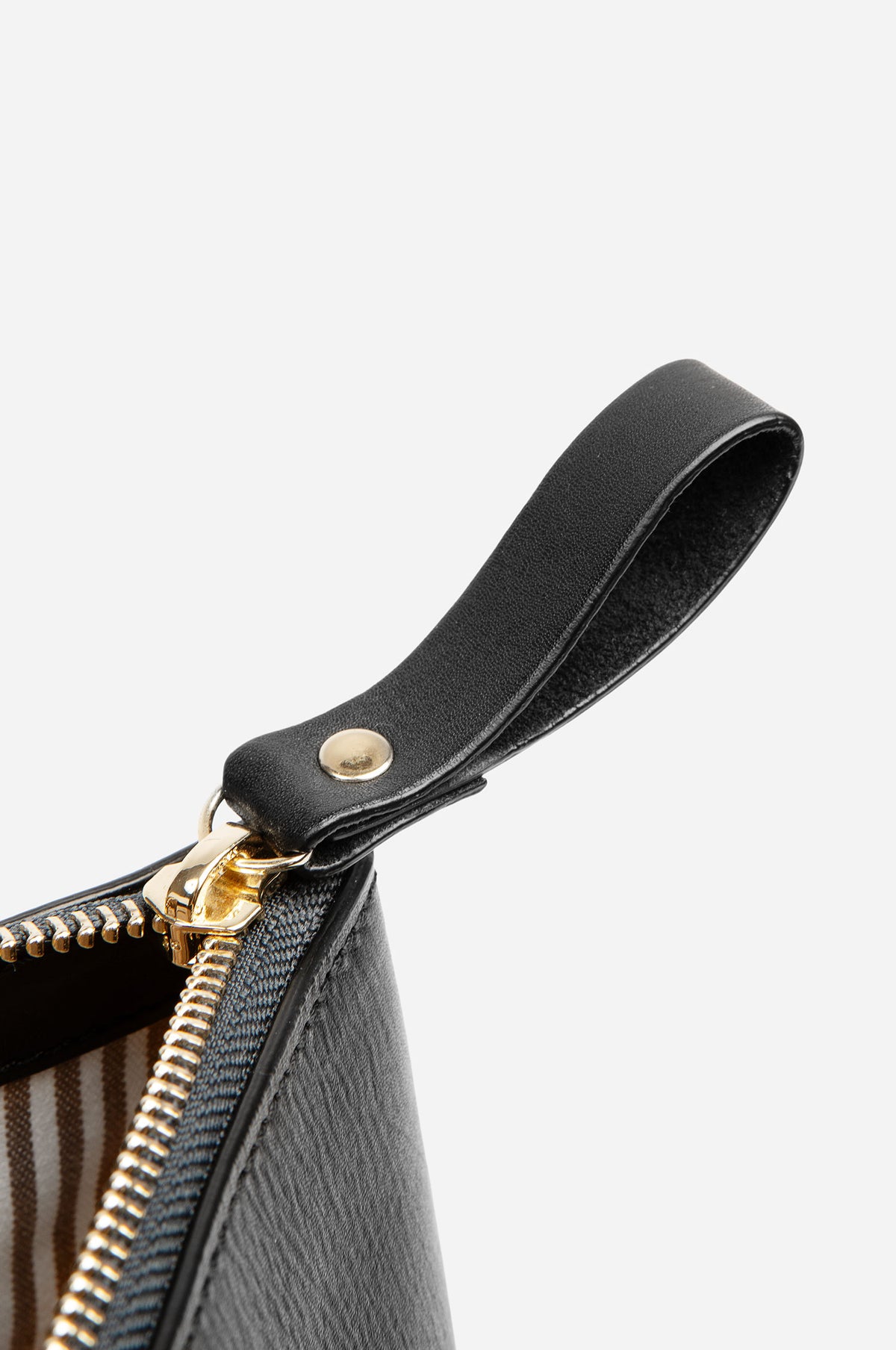 Dragkedjor är ett gissel